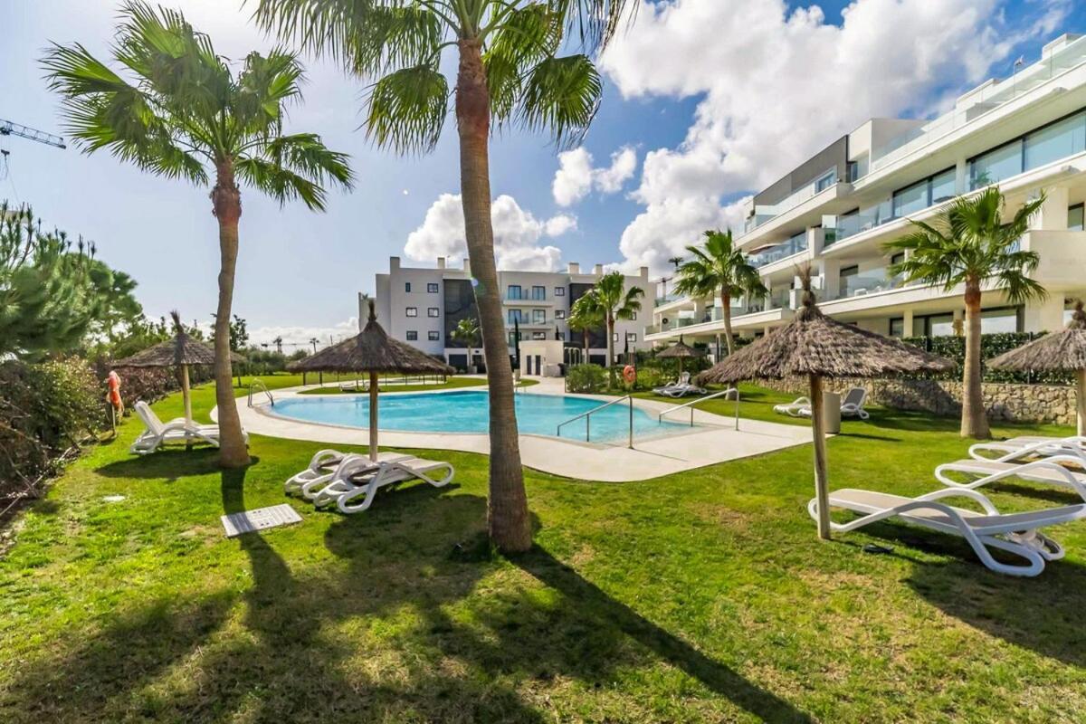 131 - Luxury With Private Pool And Views, El Higueron Apartment