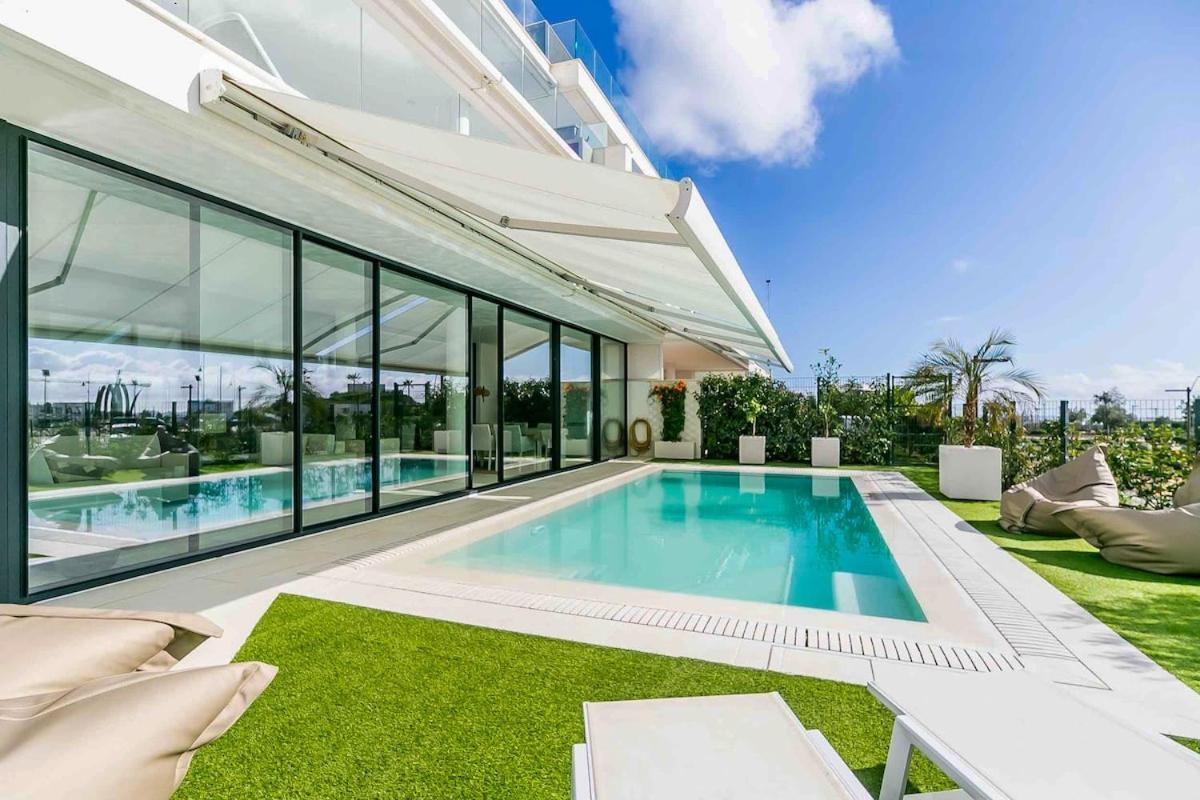 131 - Luxury With Private Pool And Views, El Higueron Apartment Fuengirola