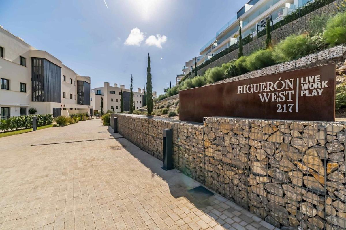 131 - Luxury With Private Pool And Views, El Higueron * Fuengirola