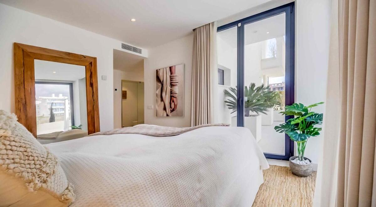 Apartment 131 - Luxury With Private Pool And Views, El Higueron