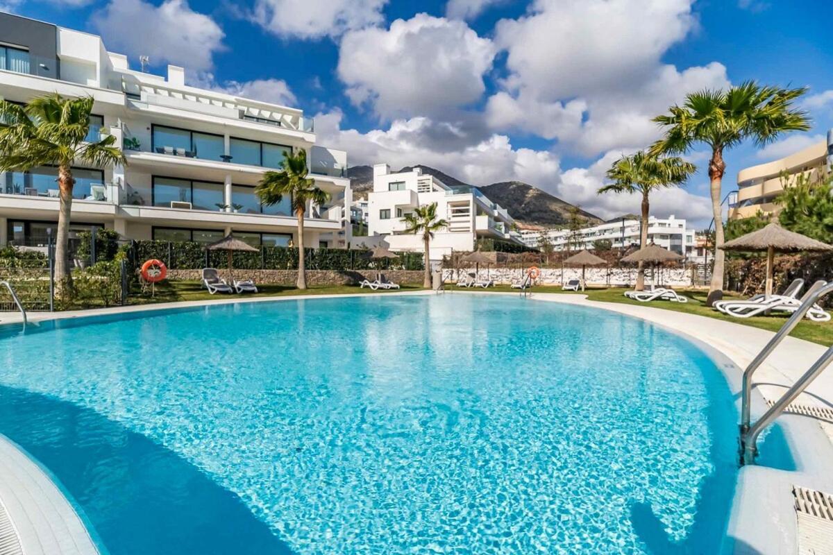 131 - Luxury With Private Pool And Views, El Higueron Apartment Fuengirola