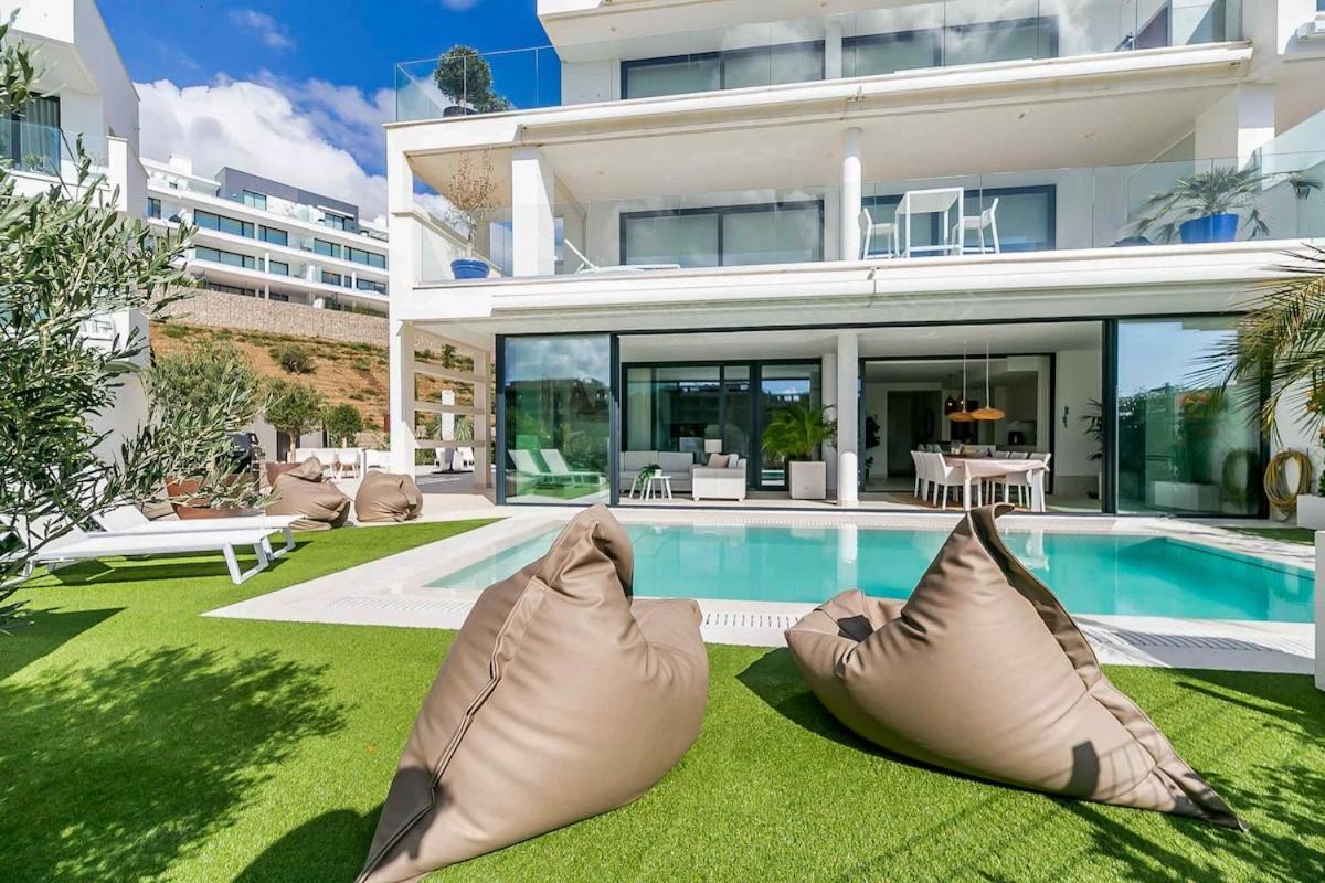 131 - Luxury With Private Pool And Views, El Higueron Apartment *
