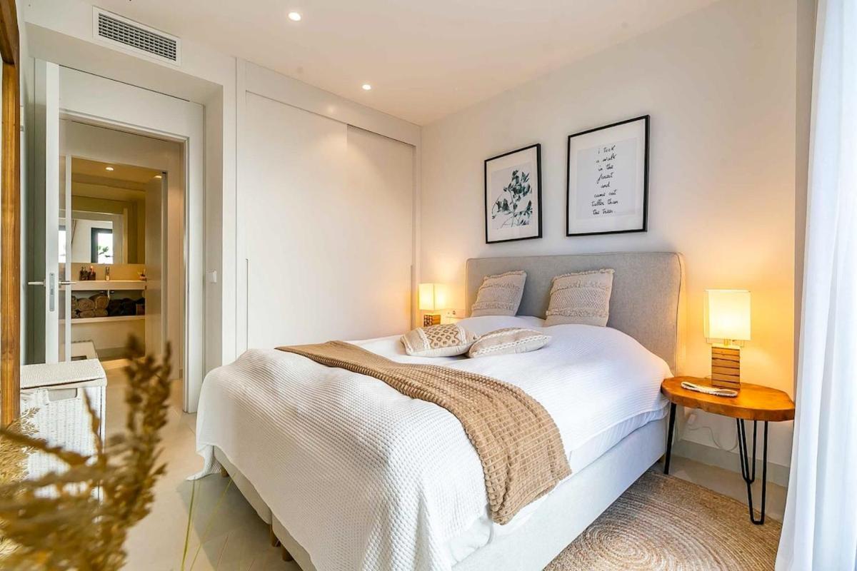 Apartment 131 - Luxury With Private Pool And Views, El Higueron