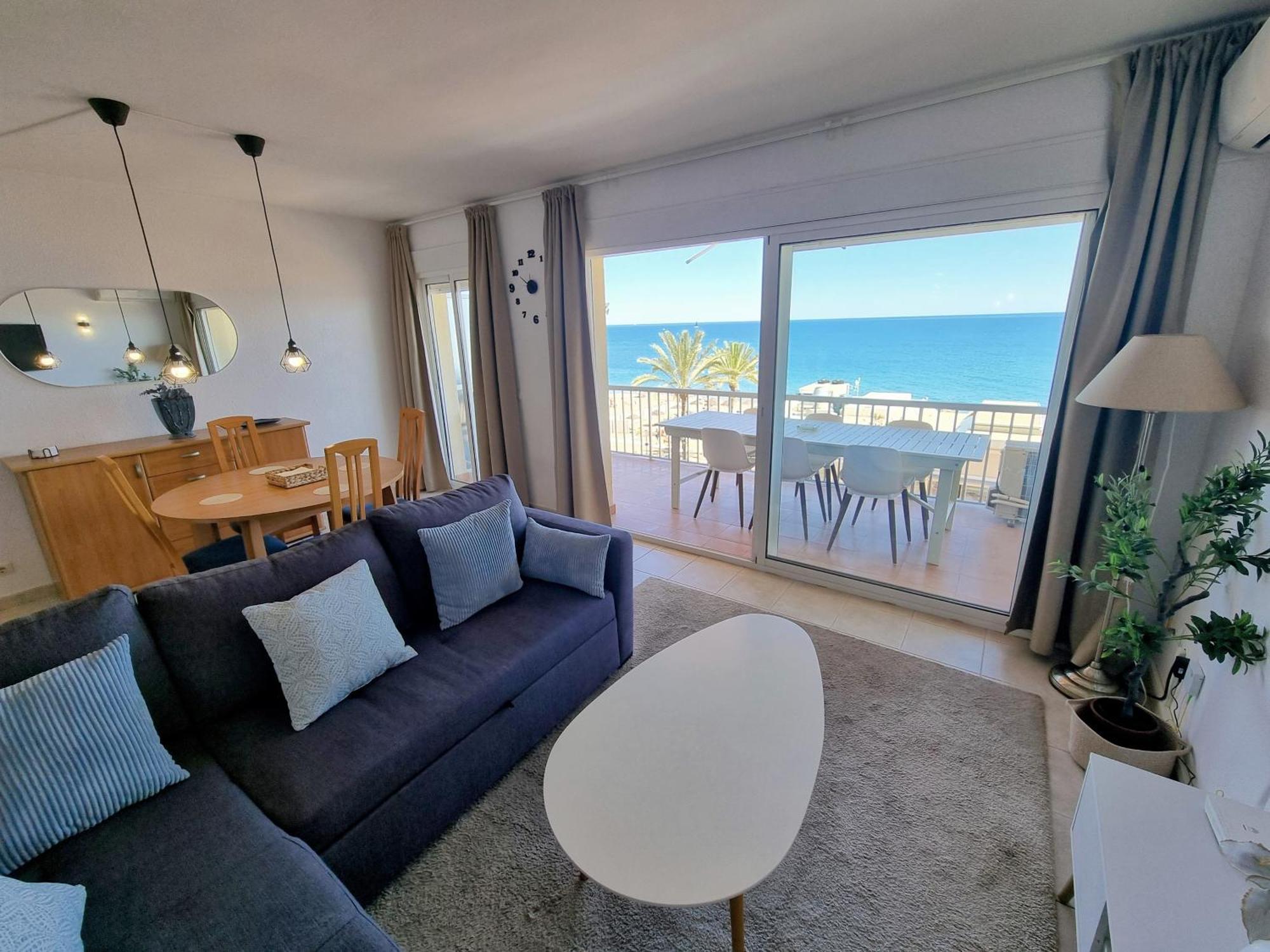 Apartment La Caracola Ii Beachfront & Center