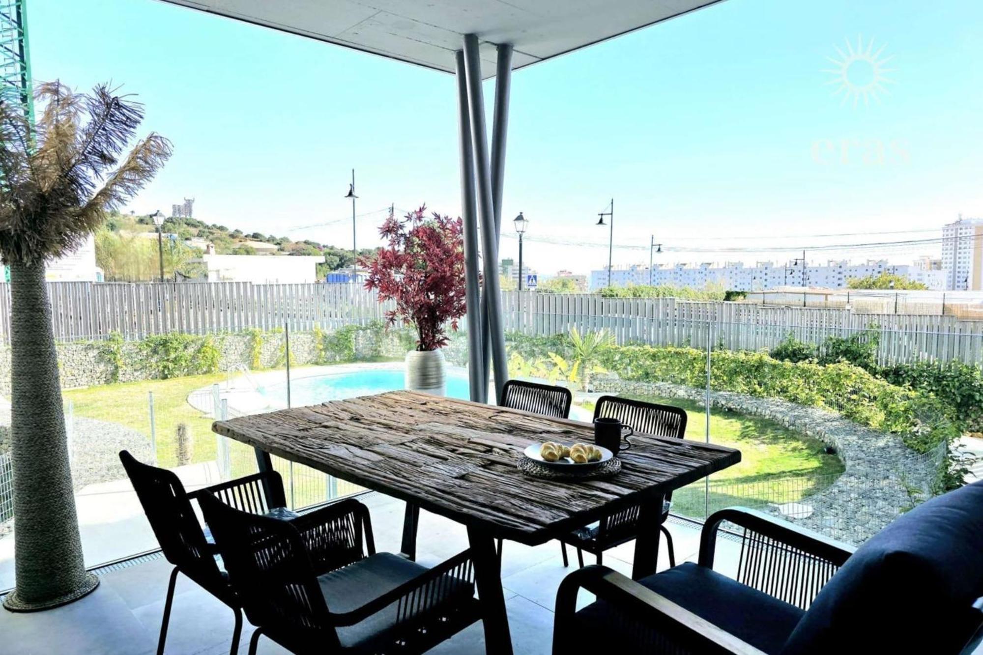 Magnifique Terrasse Piscine 4pers Apartment *