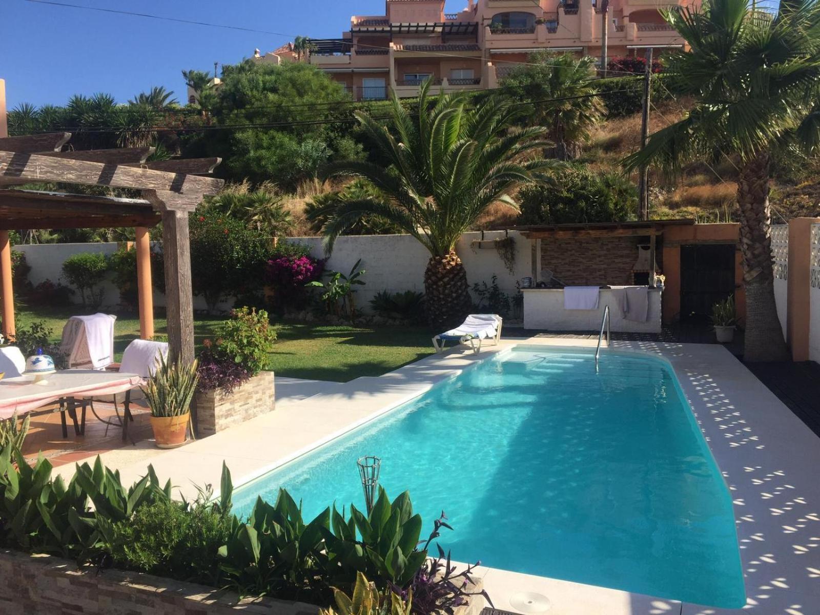 Villa Mijas With Pool 50 M *