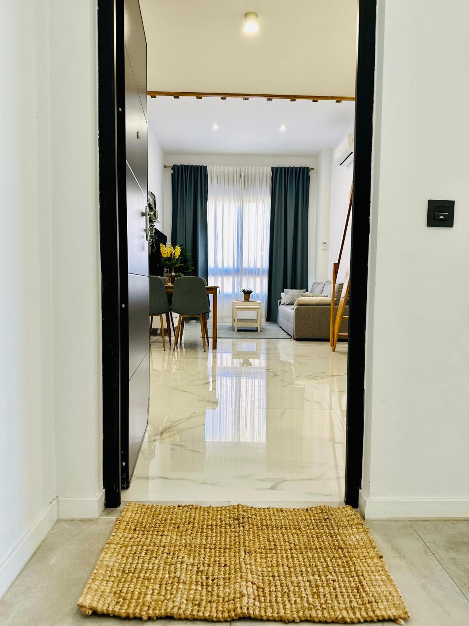 B8 Apartamento *