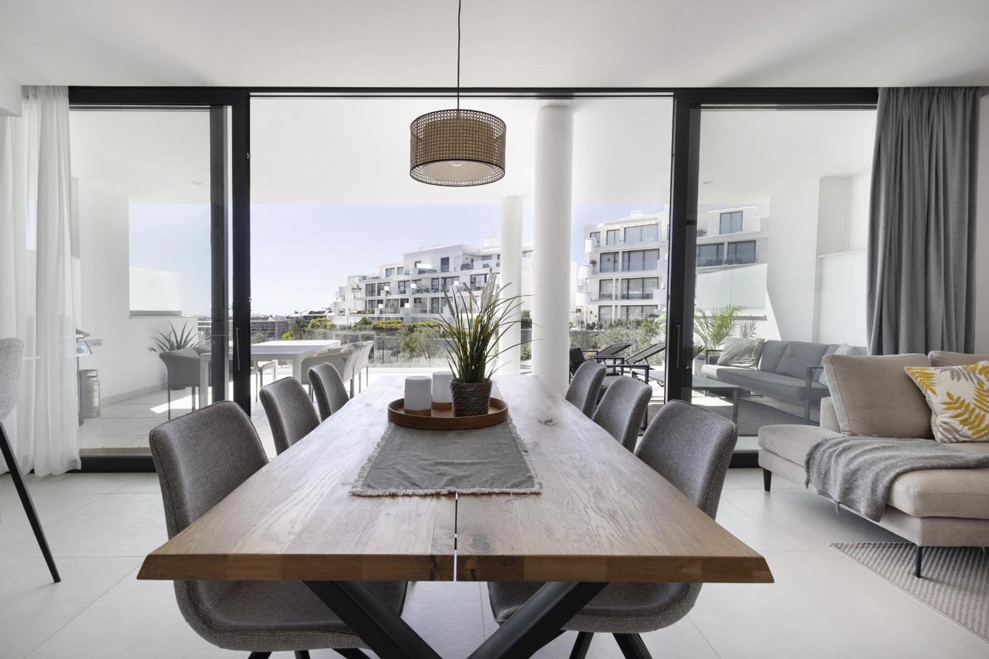 Stylish With Large Terrace In Higueron Apartment Fuengirola