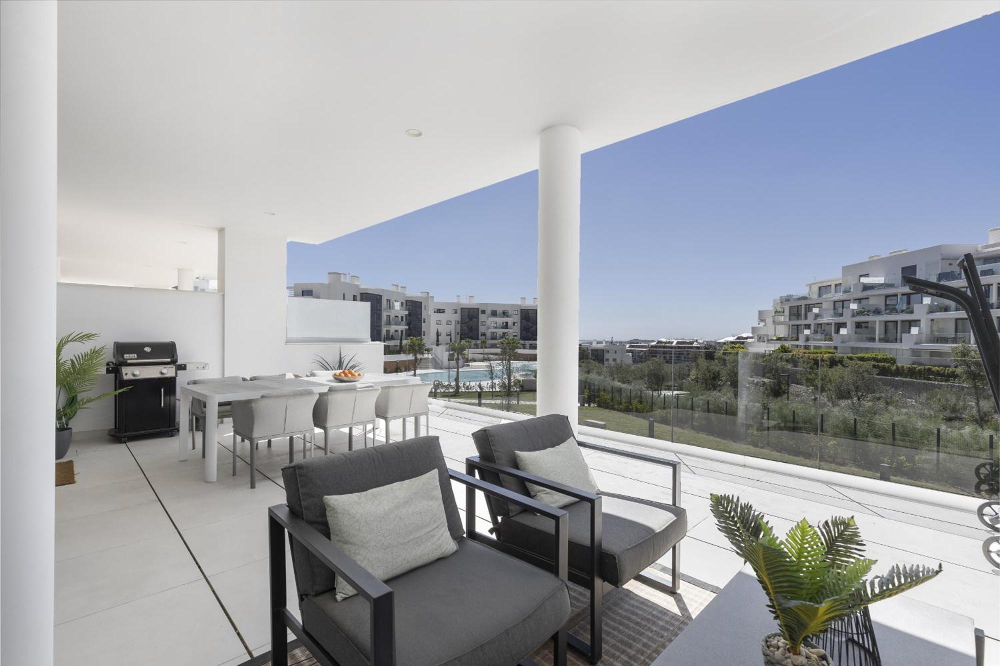 Stylish With Large Terrace In Higueron