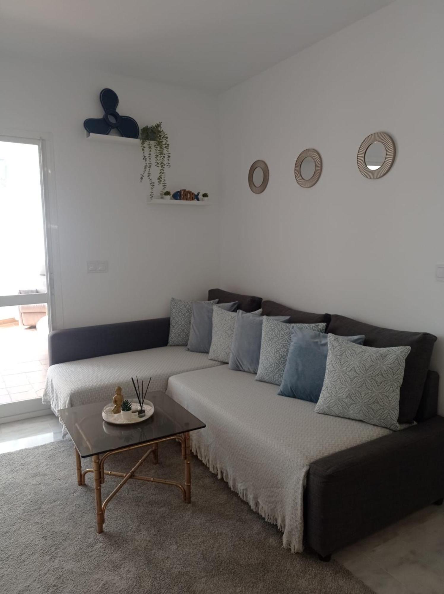 El Castillo Apartment *