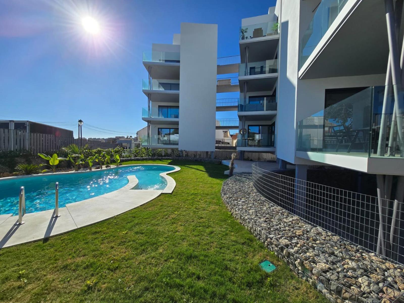 2 Con Piscina Y A Solo 10 Minutos De La Playa 1b Fuengirola