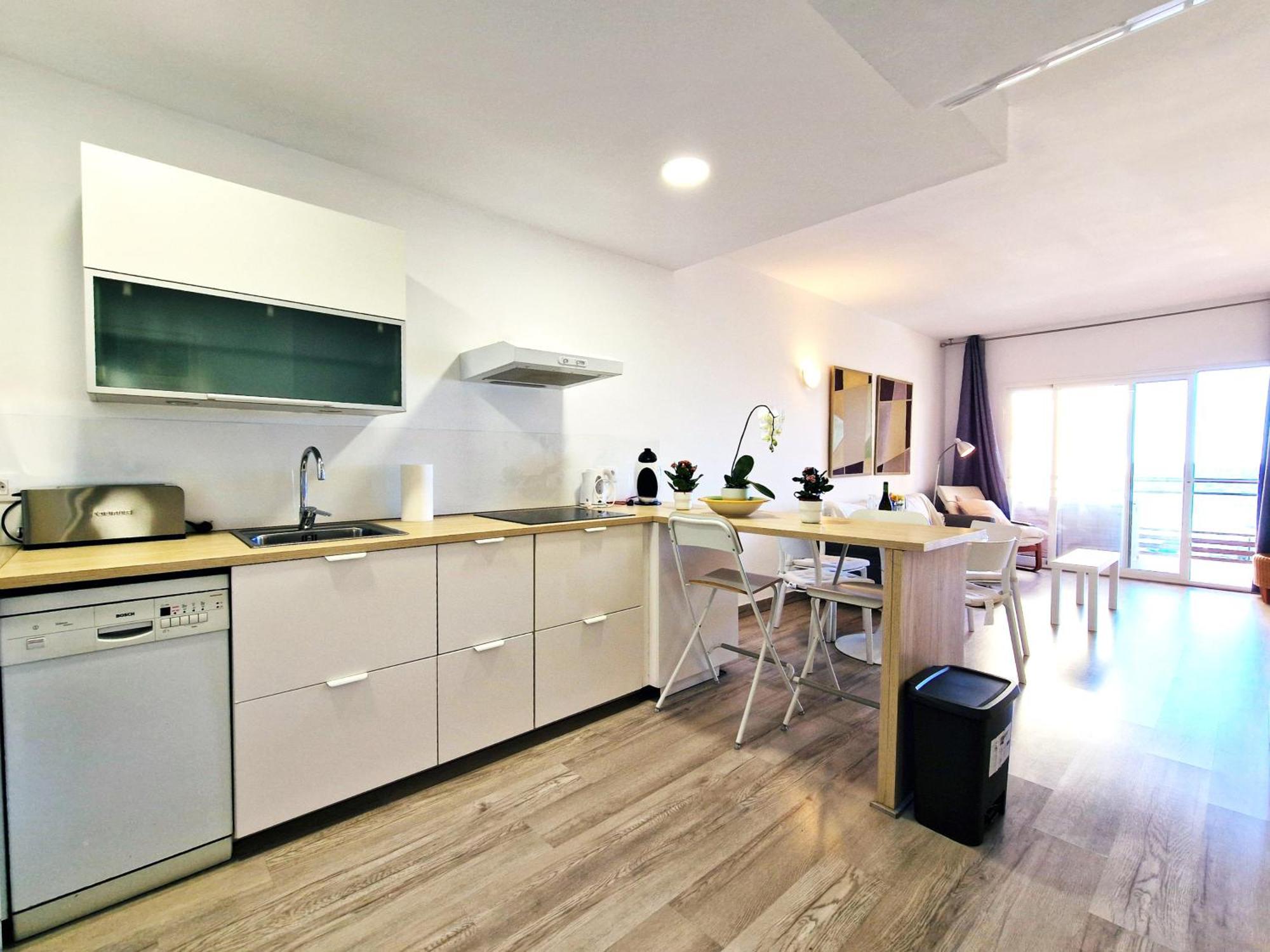 Aa Guest - Rubi Front Sea Views Eco Apartment *