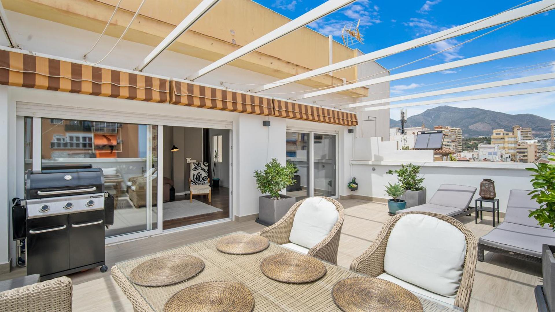 Penthouse Close To In Boliches Apartment