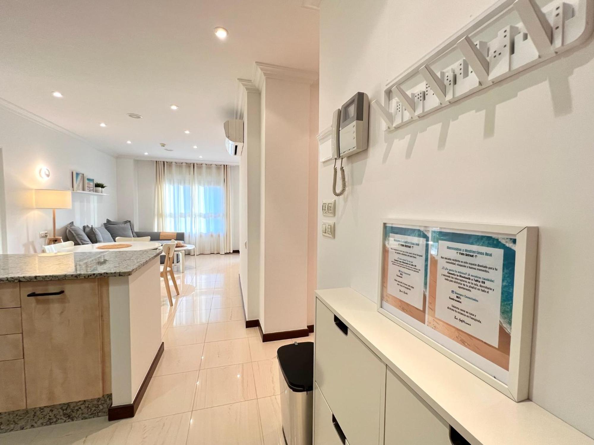 Bright And Cozy With Pool And Jacuzzi And Near Huoneisto Fuengirola