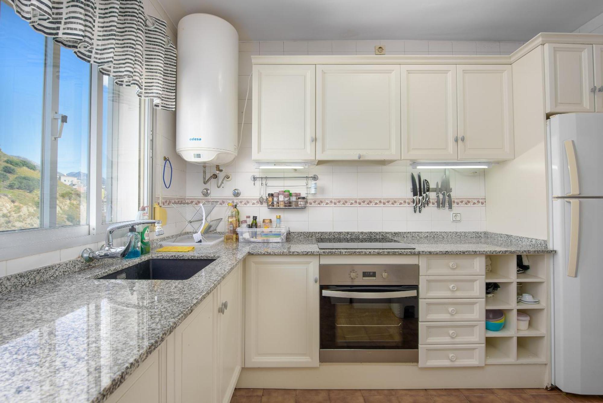 Spacious With Sea Views * Fuengirola