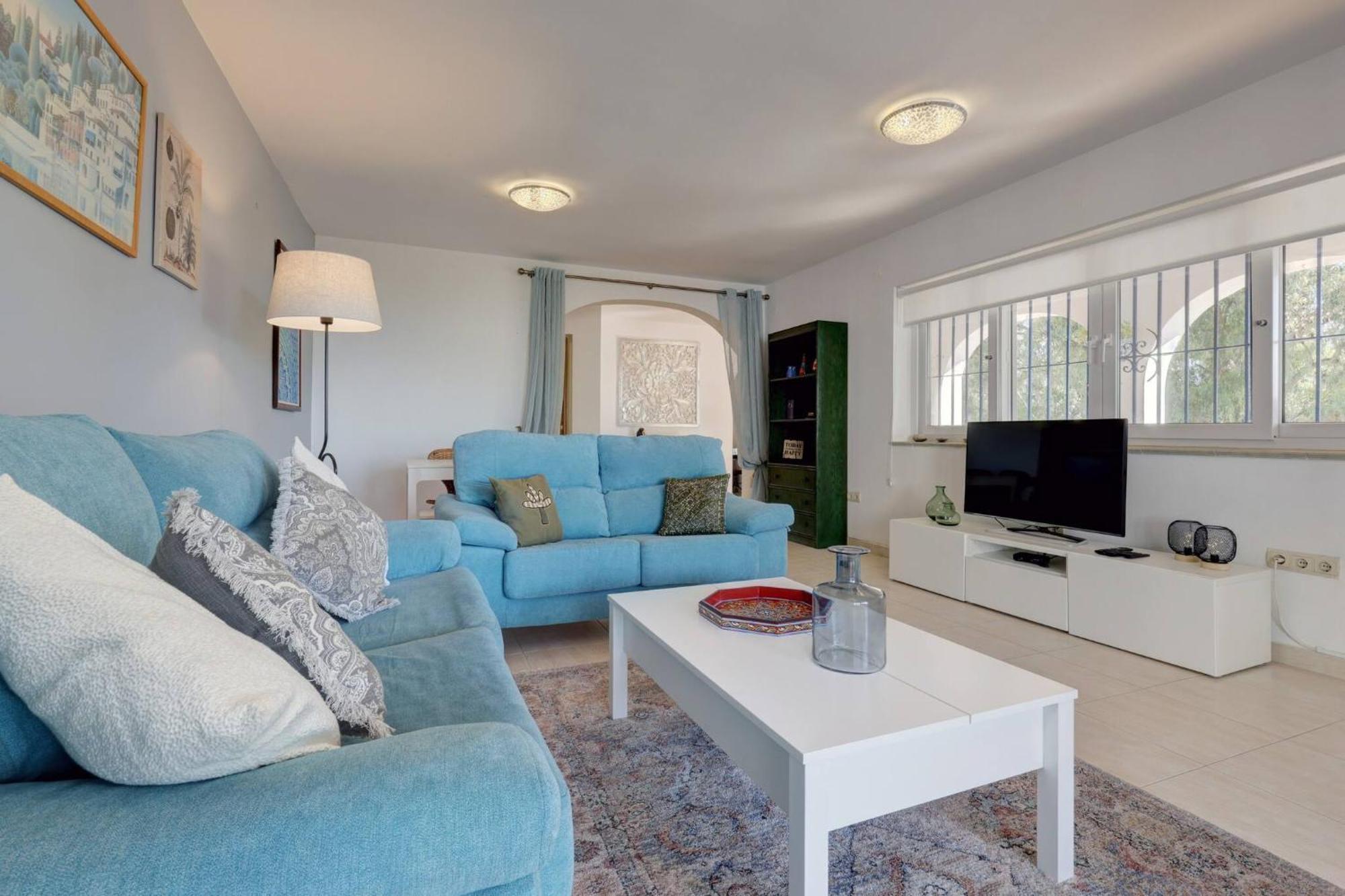 089 Andalusian Style 3 Bed With Office And Private Pool Villa Fuengirola