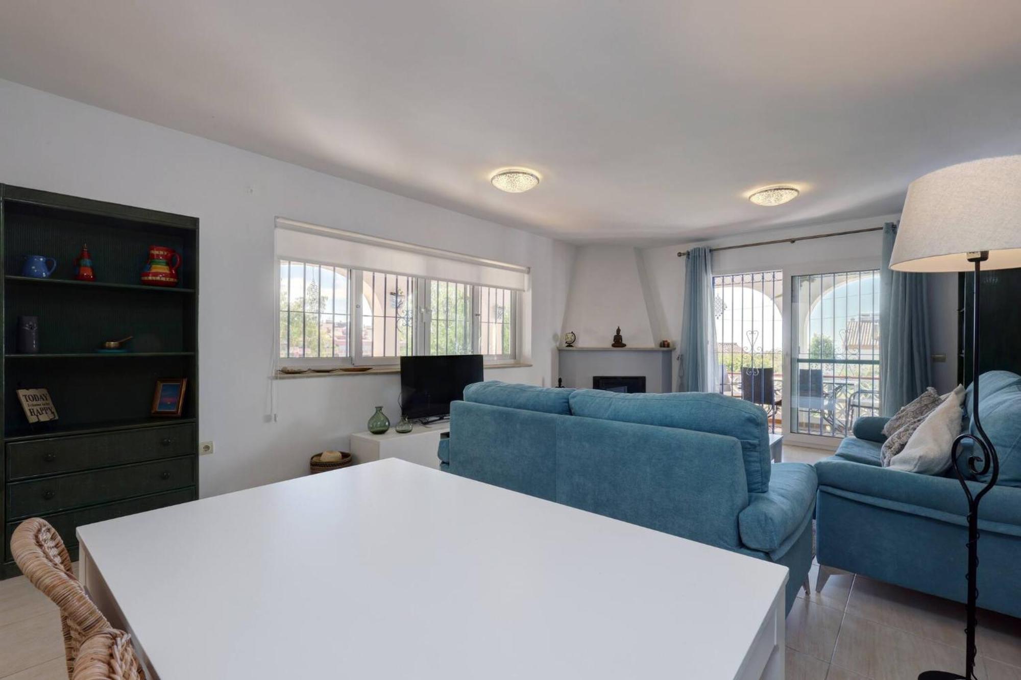 089 Andalusian Style 3 Bed With Office And Private Pool Fuengirola