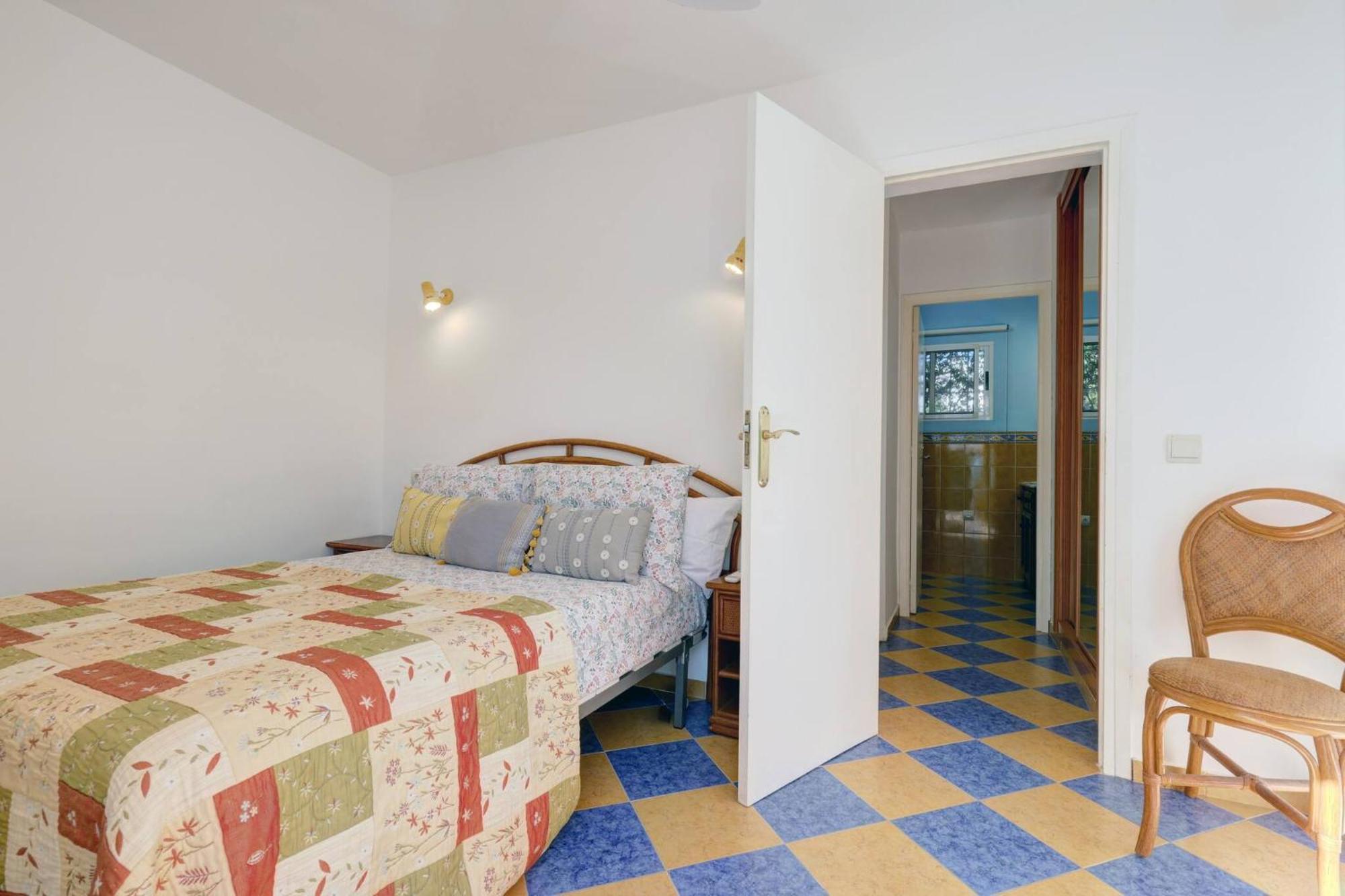 089 Andalusian Style 3 Bed With Office And Private Pool Villa *
