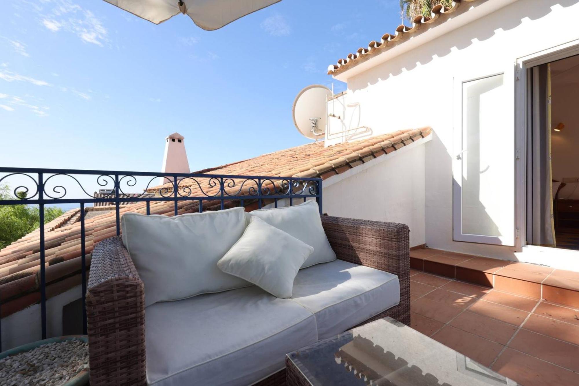 089 Andalusian Style 3 Bed With Office And Private Pool Villa Fuengirola