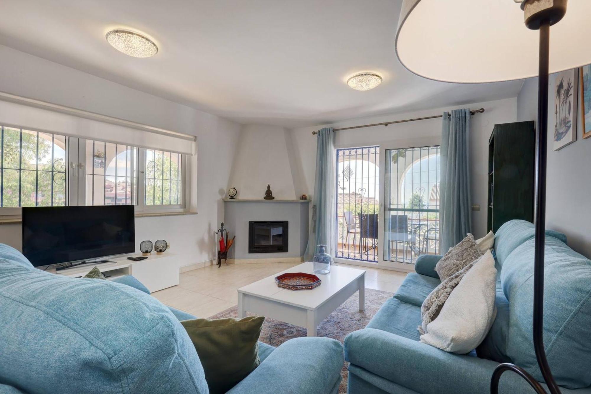 089 Andalusian Style 3 Bed With Office And Private Pool
