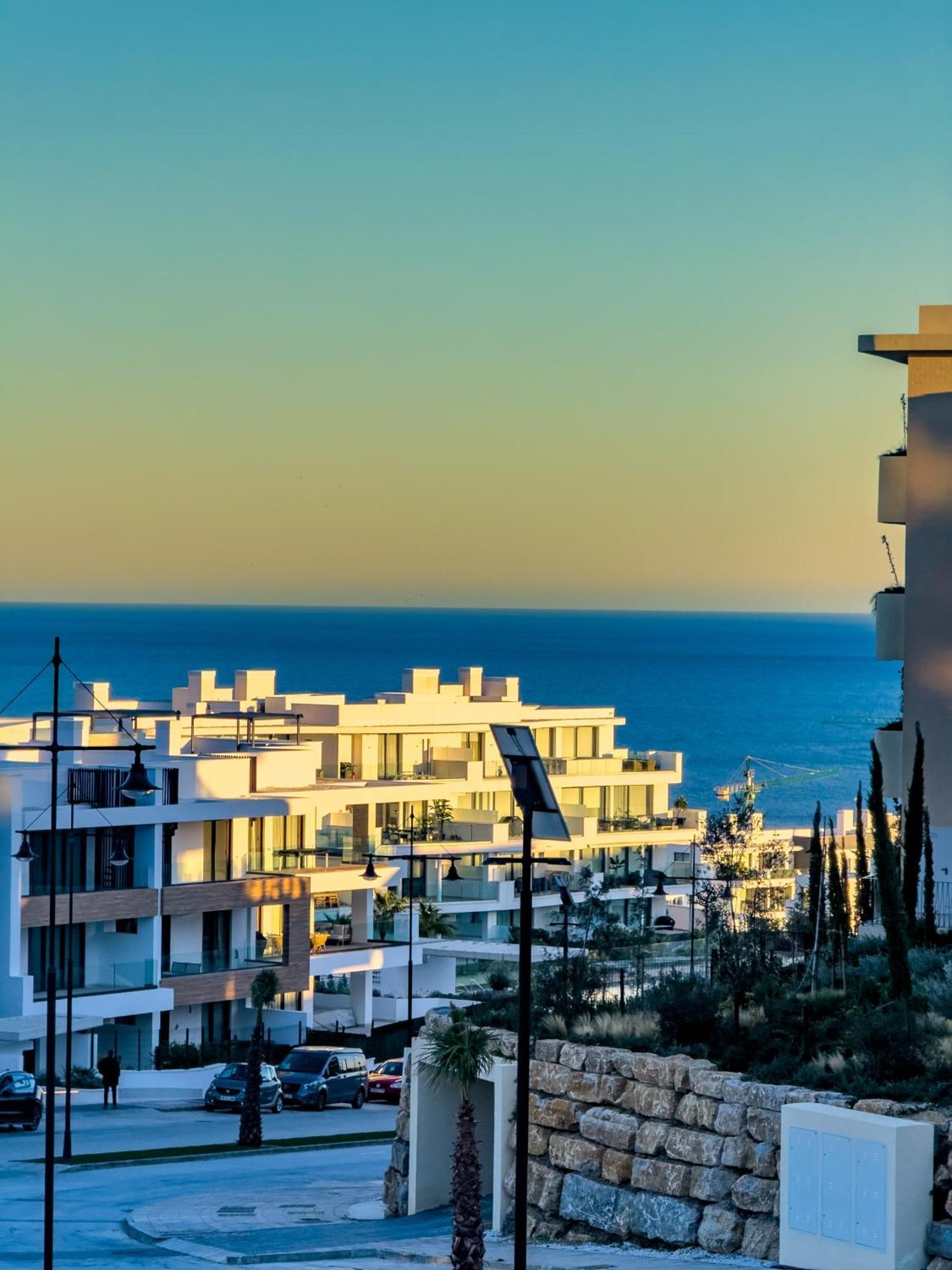 Apartment Sea View-higueron Beauty Fuengirola