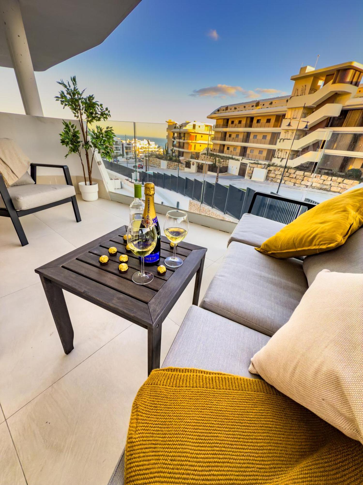 Sea View-higueron Beauty Apartment *