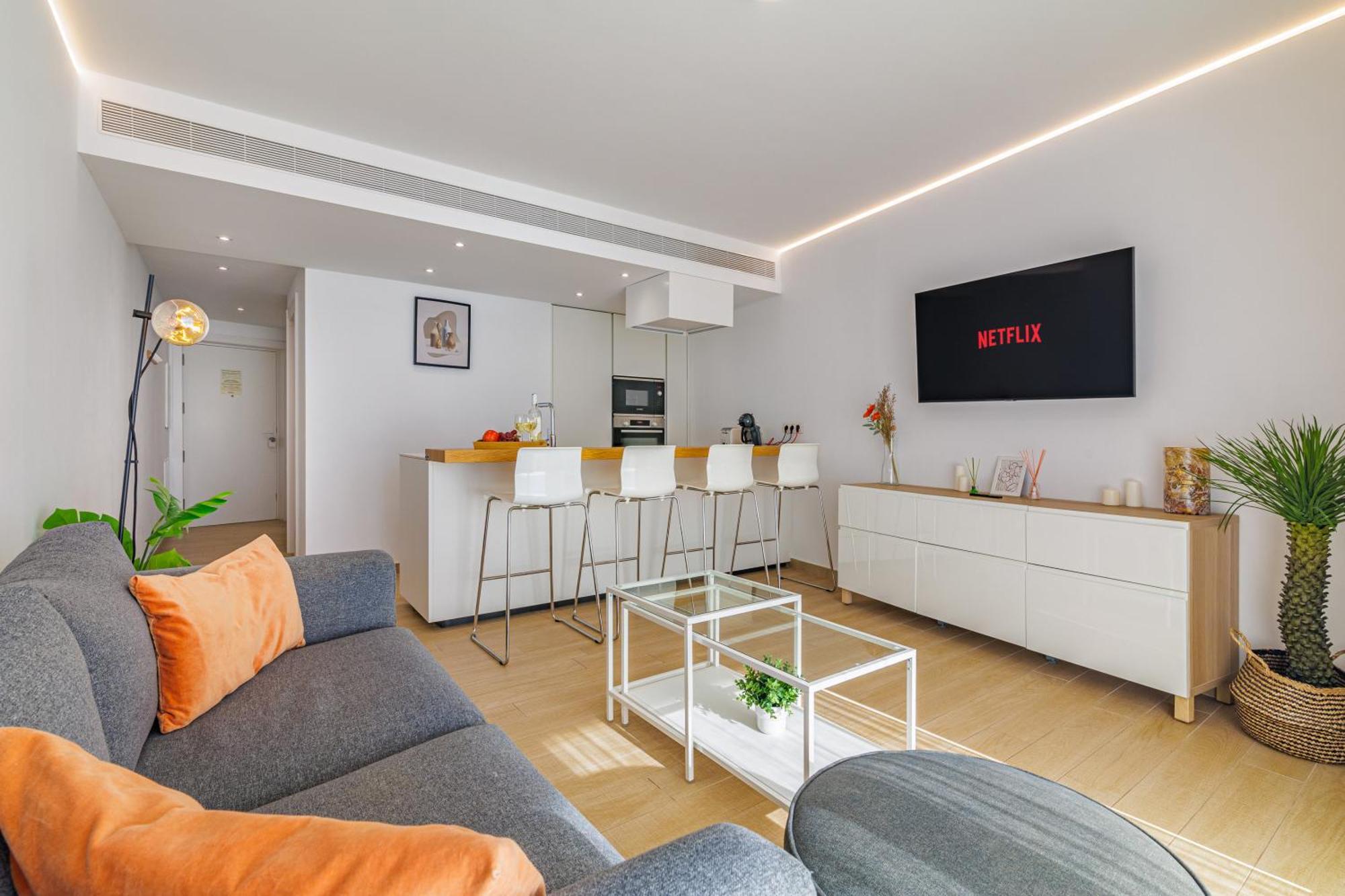 Stunning Seaview Terrace One-bedroom