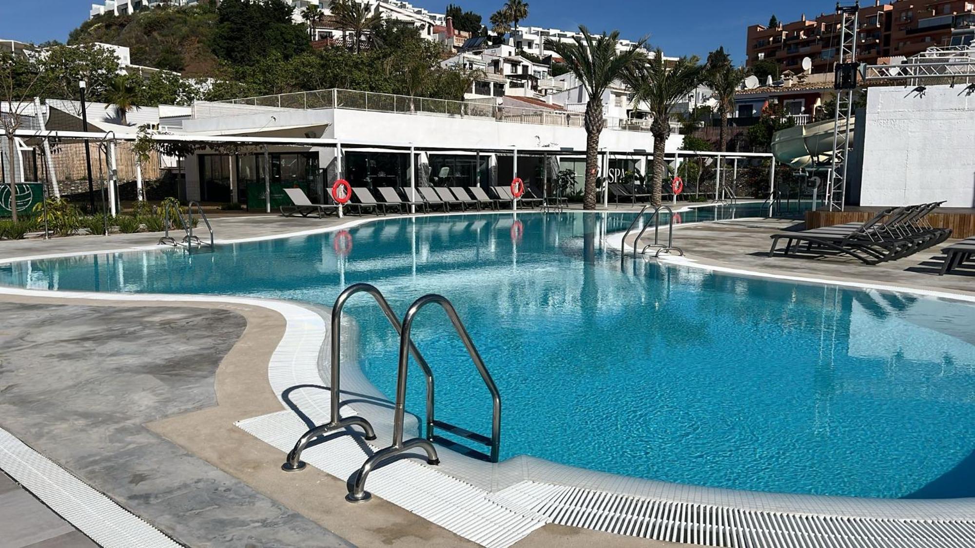Costa Del Sol Glamping Village Camping 4*