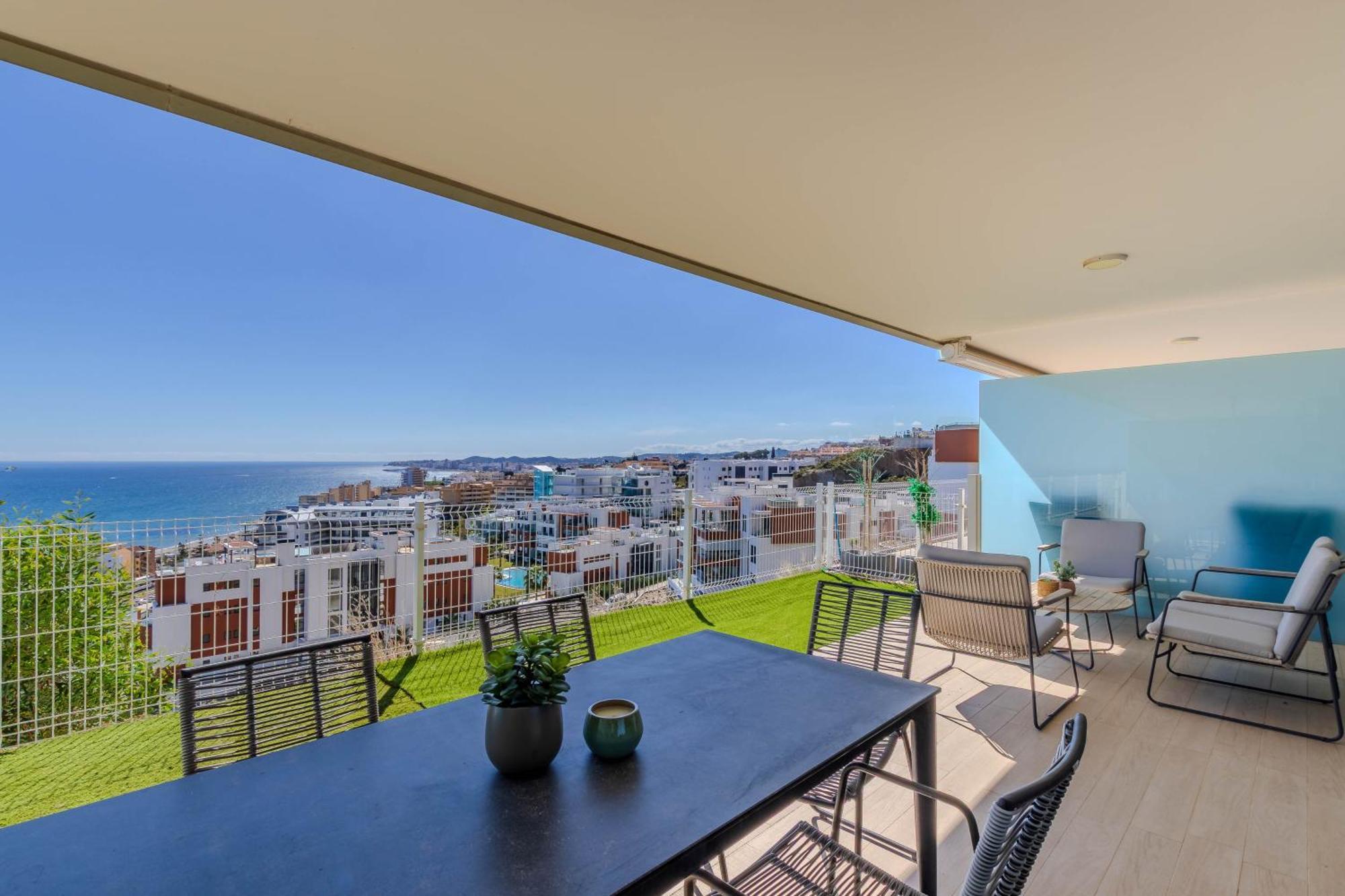 Higueron Sea Horizon Fuengirola