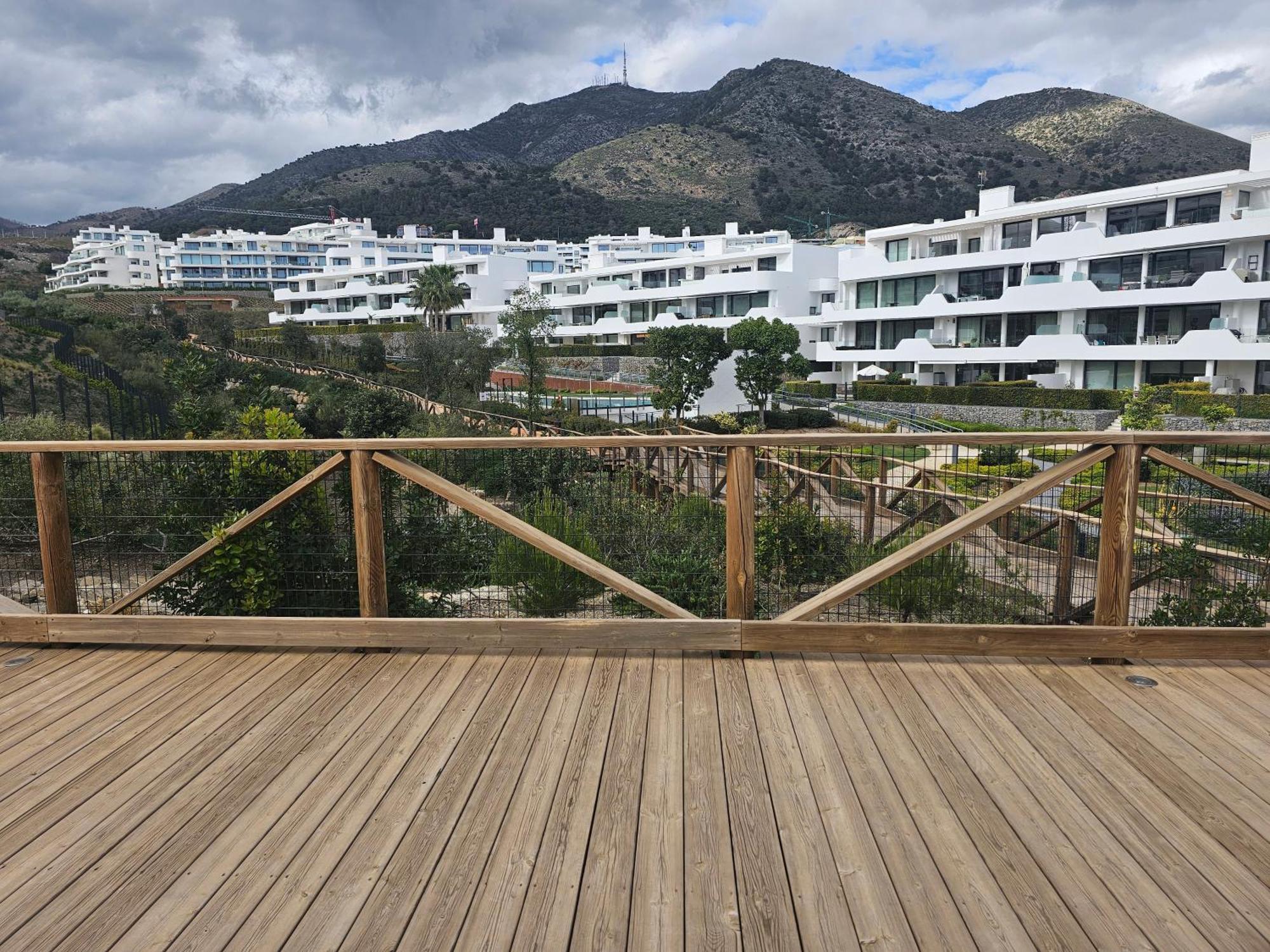 Apartment Sea View Flat In Higueron West Fuengirola