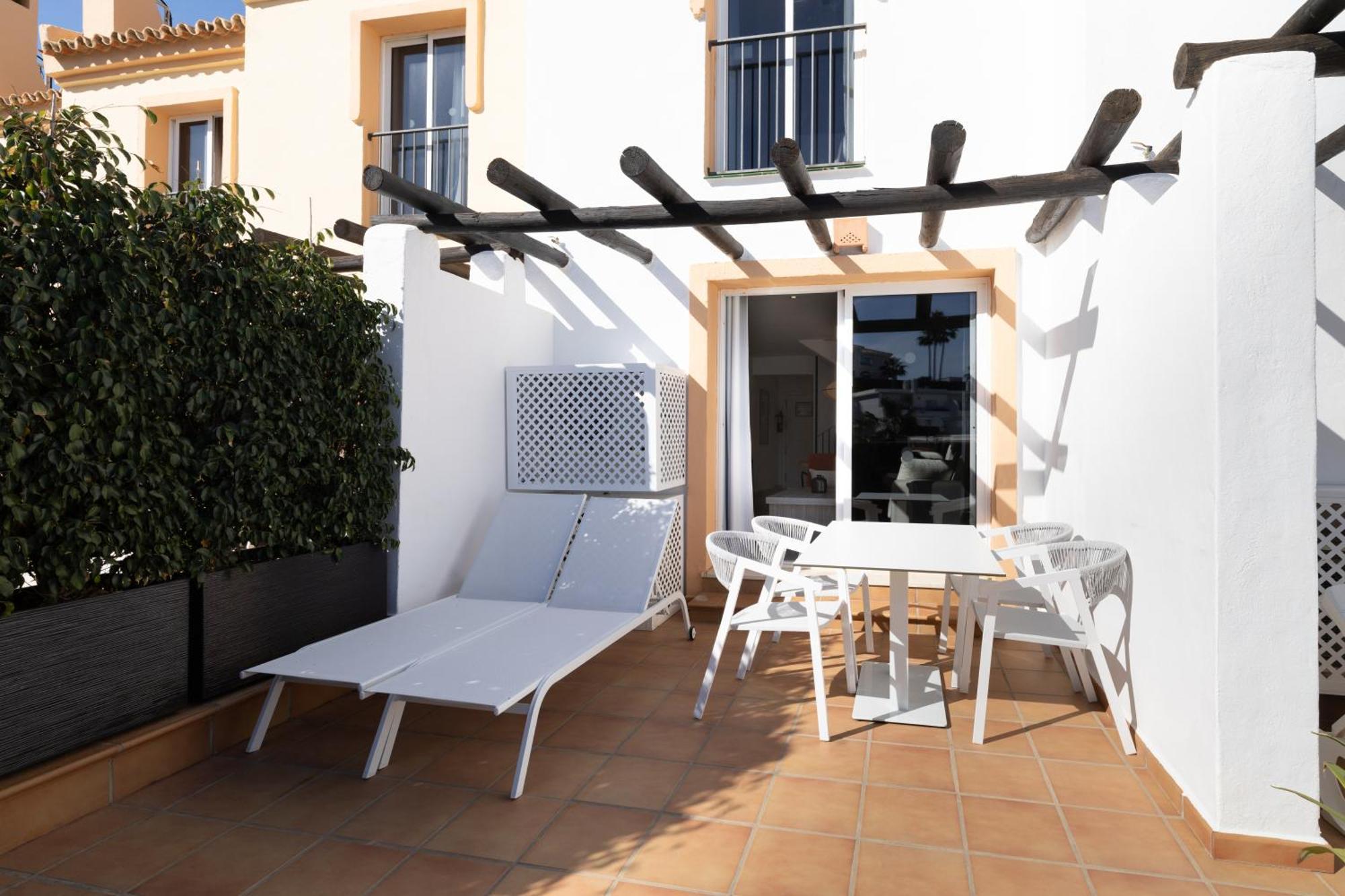 Aparthotel Ramada & By Wyndham Costa Del Sol Fuengirola