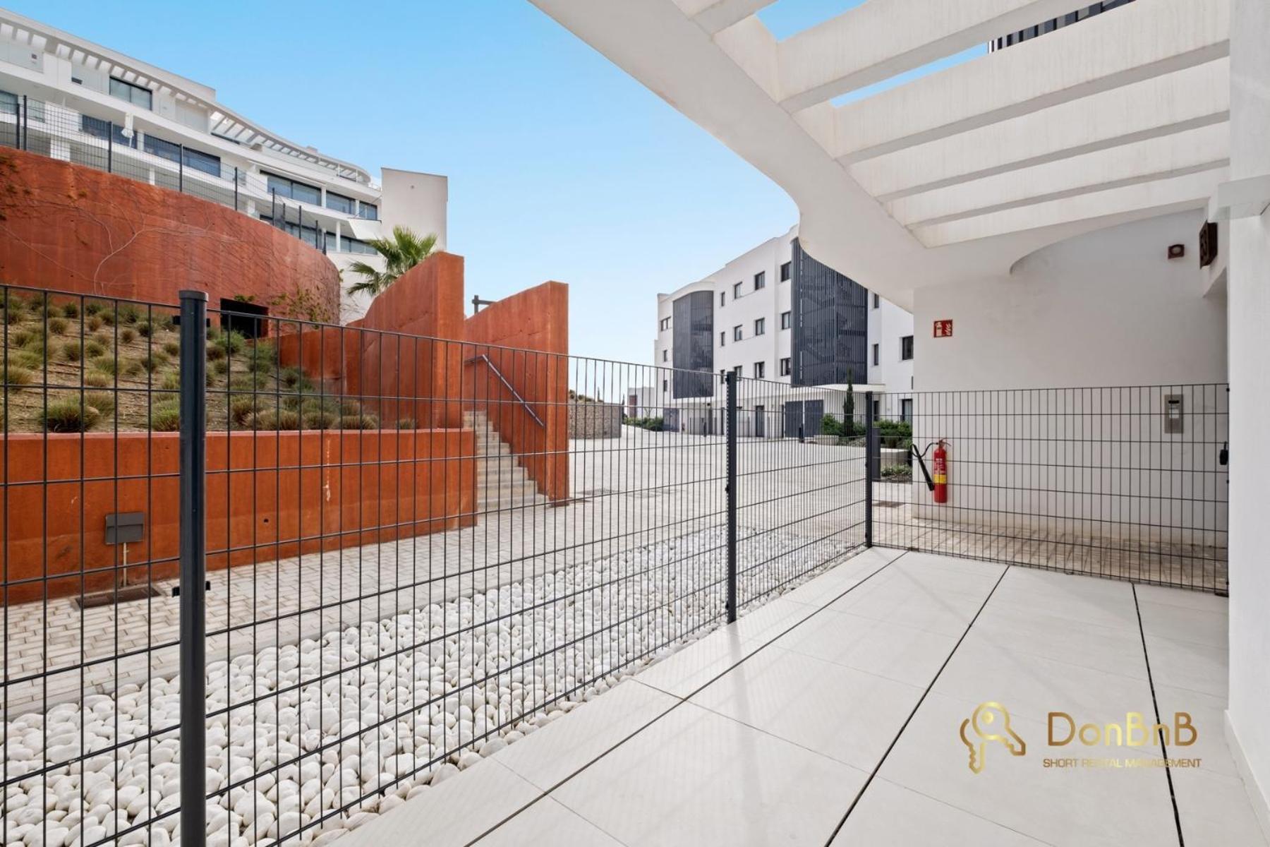 Apartment In Higueron West With Garden Fuengirola