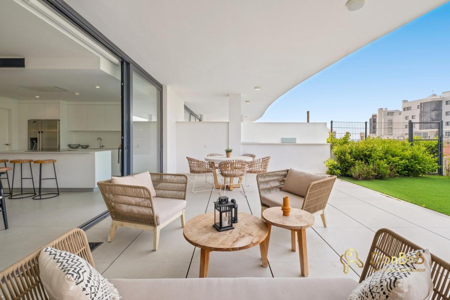 Apartment In Higueron West With Garden Fuengirola