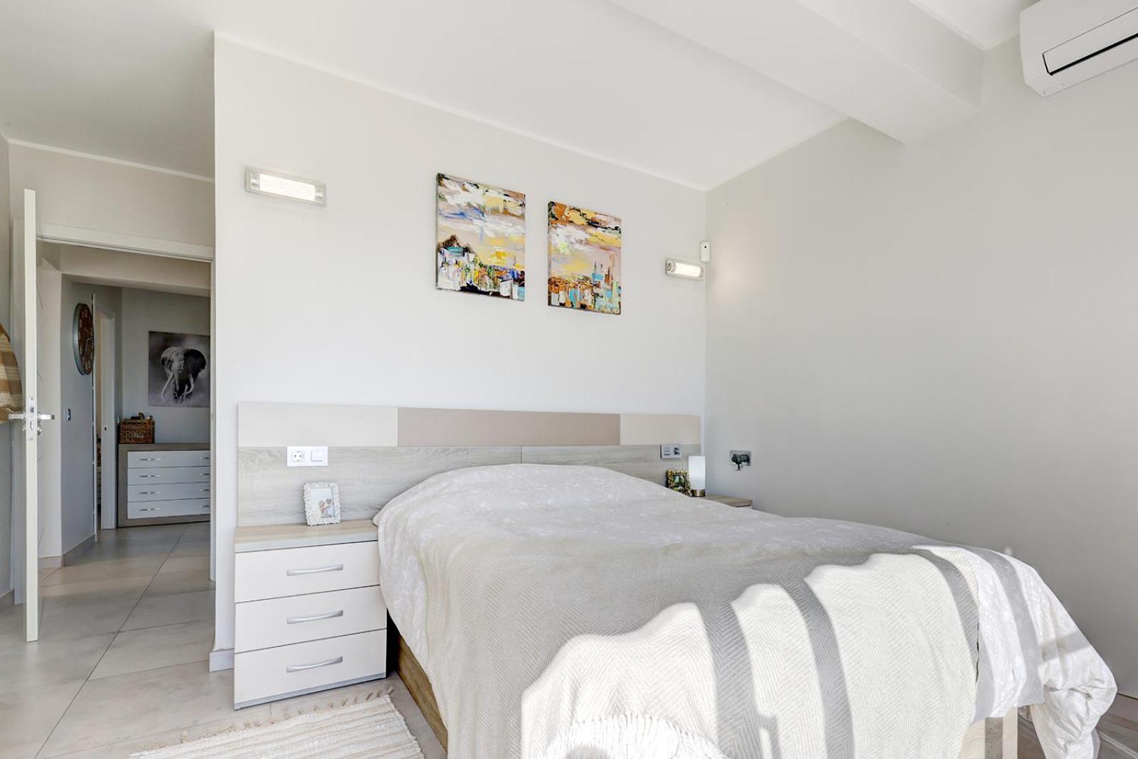 New Luxury Tuulia With Private Pool And Parking Huvilat *