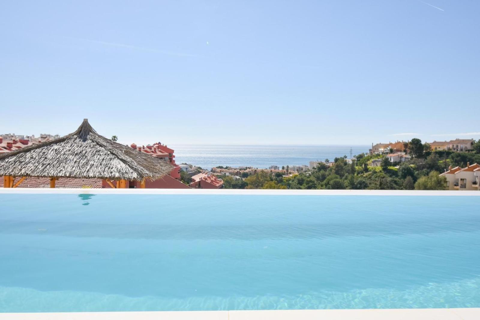Bali Malaga In Torreblanca Villa Fuengirola
