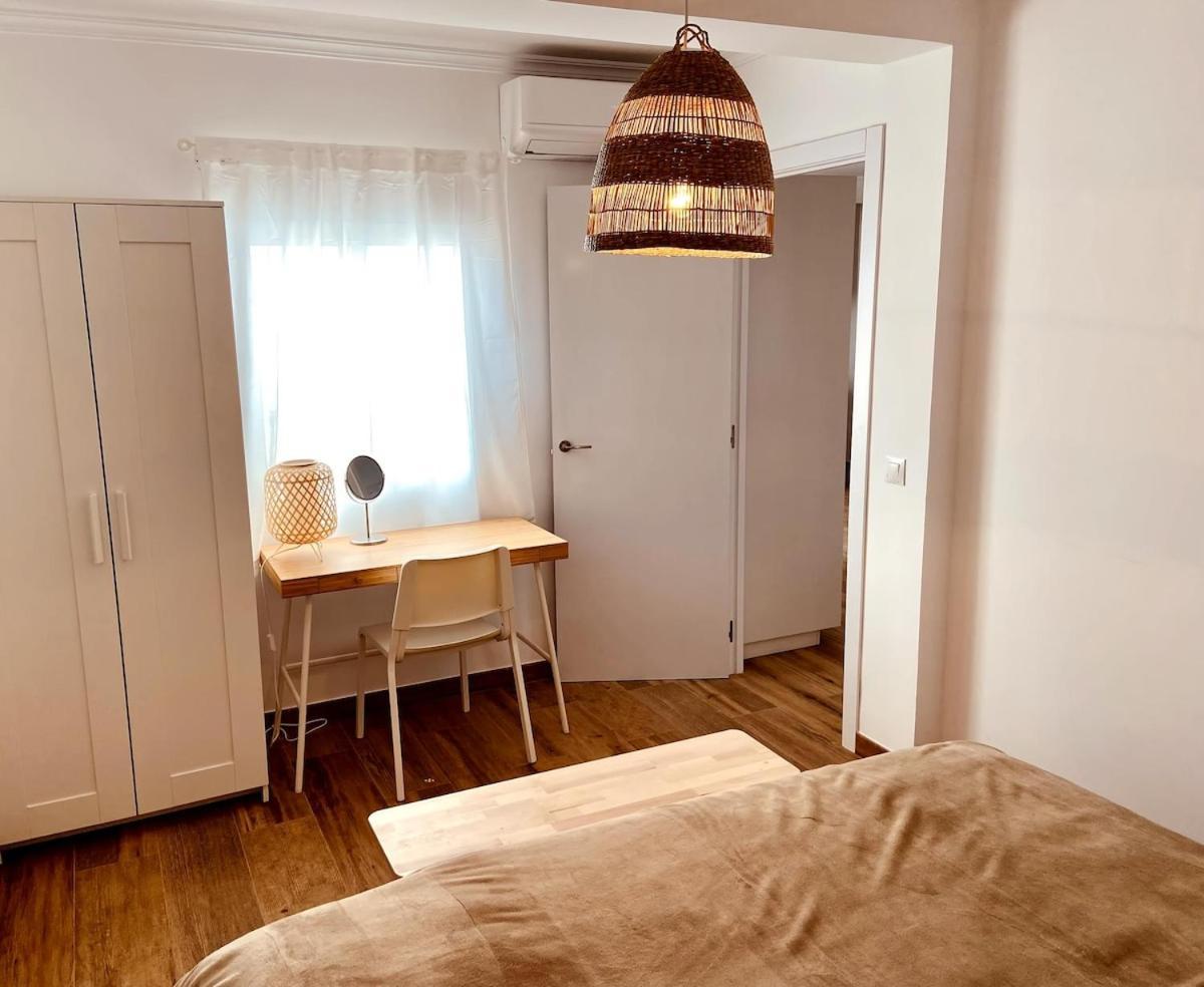 Superb Centre Town Apartment, 2 Bedrm, 2 Bathrm Fuengirola
