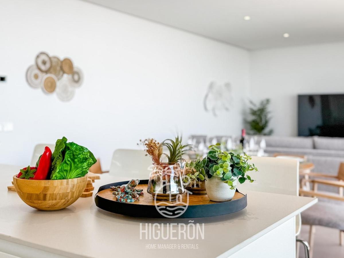 Apartment Higueronrentals Nacar