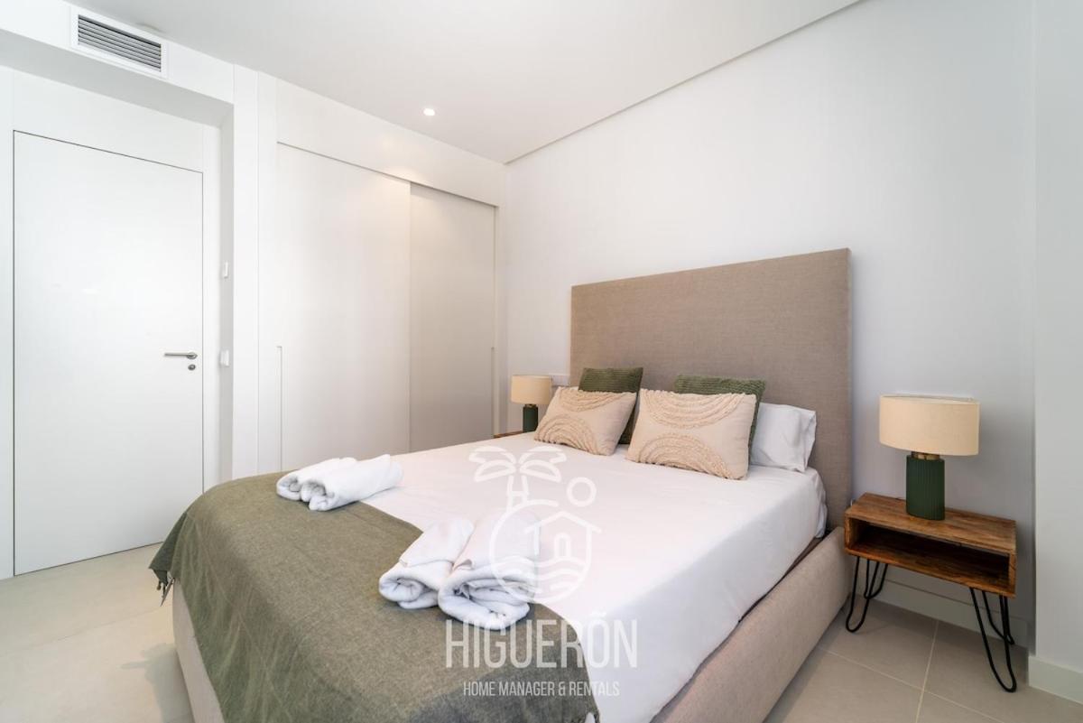 Apartment Higueronrentals Nacar *