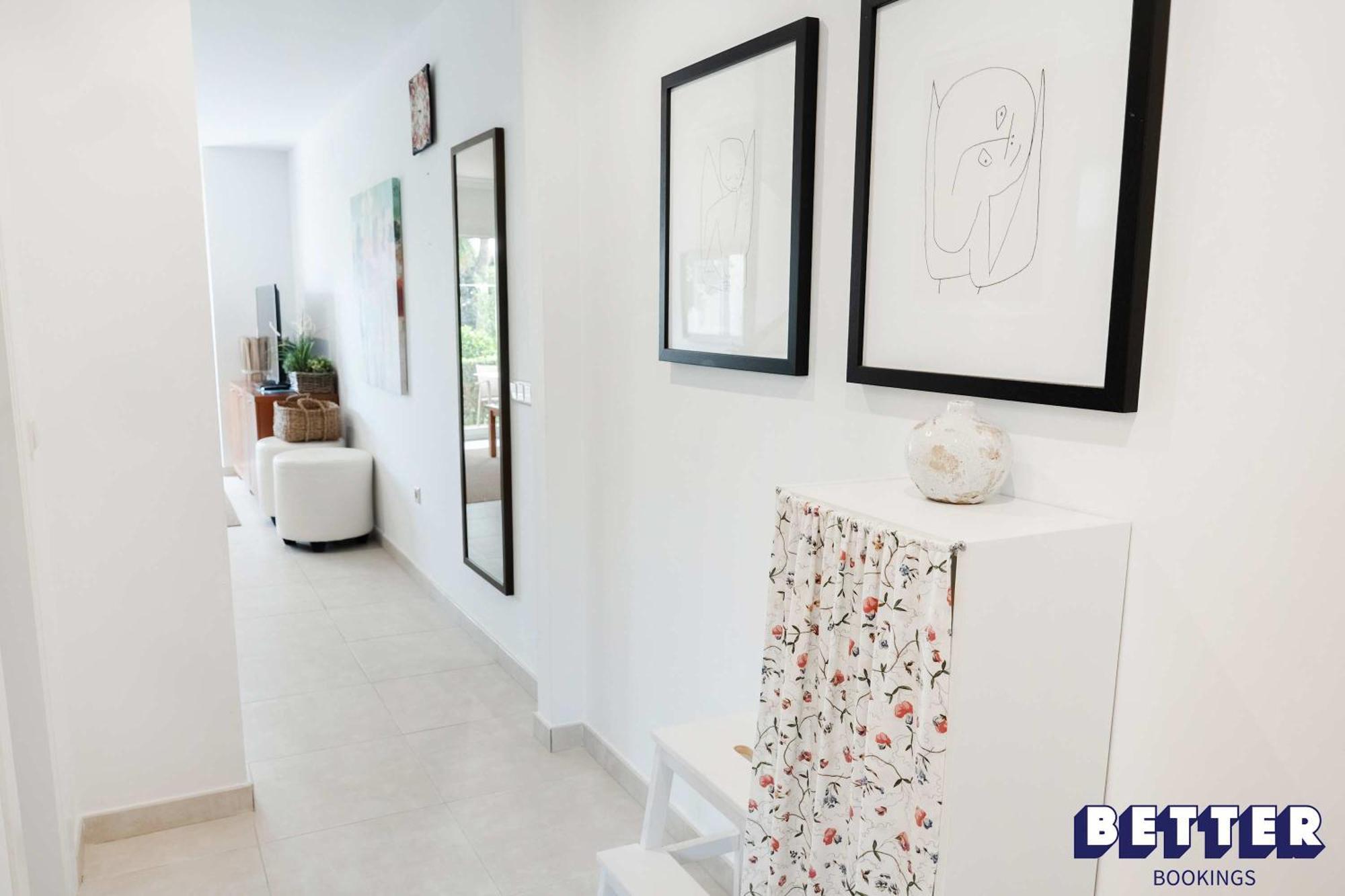 Cozy 2-story Townhouse Family-friendly *