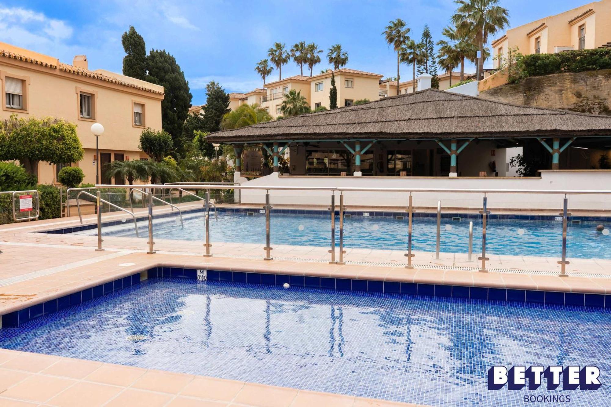 Cozy 2-story Townhouse Family-friendly Fuengirola