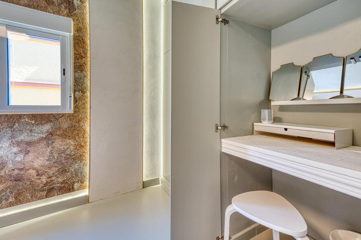 Luxury With Cinemaroom 600 Mtr From The Apartment Fuengirola