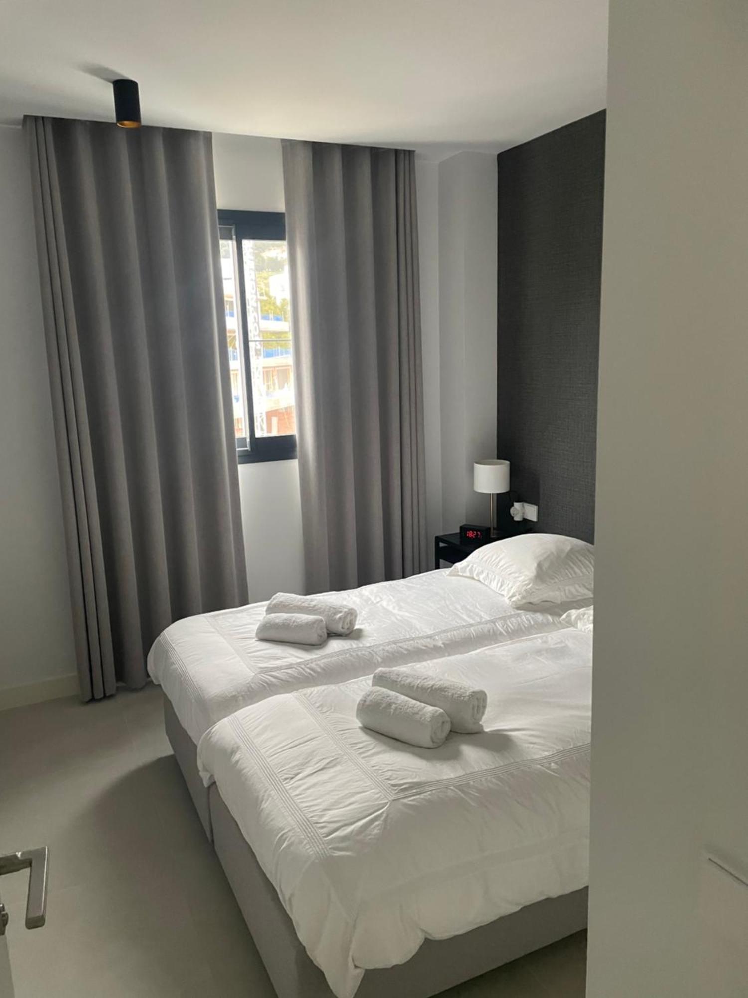 Higueron 5821 Luxe Met Zeezicht