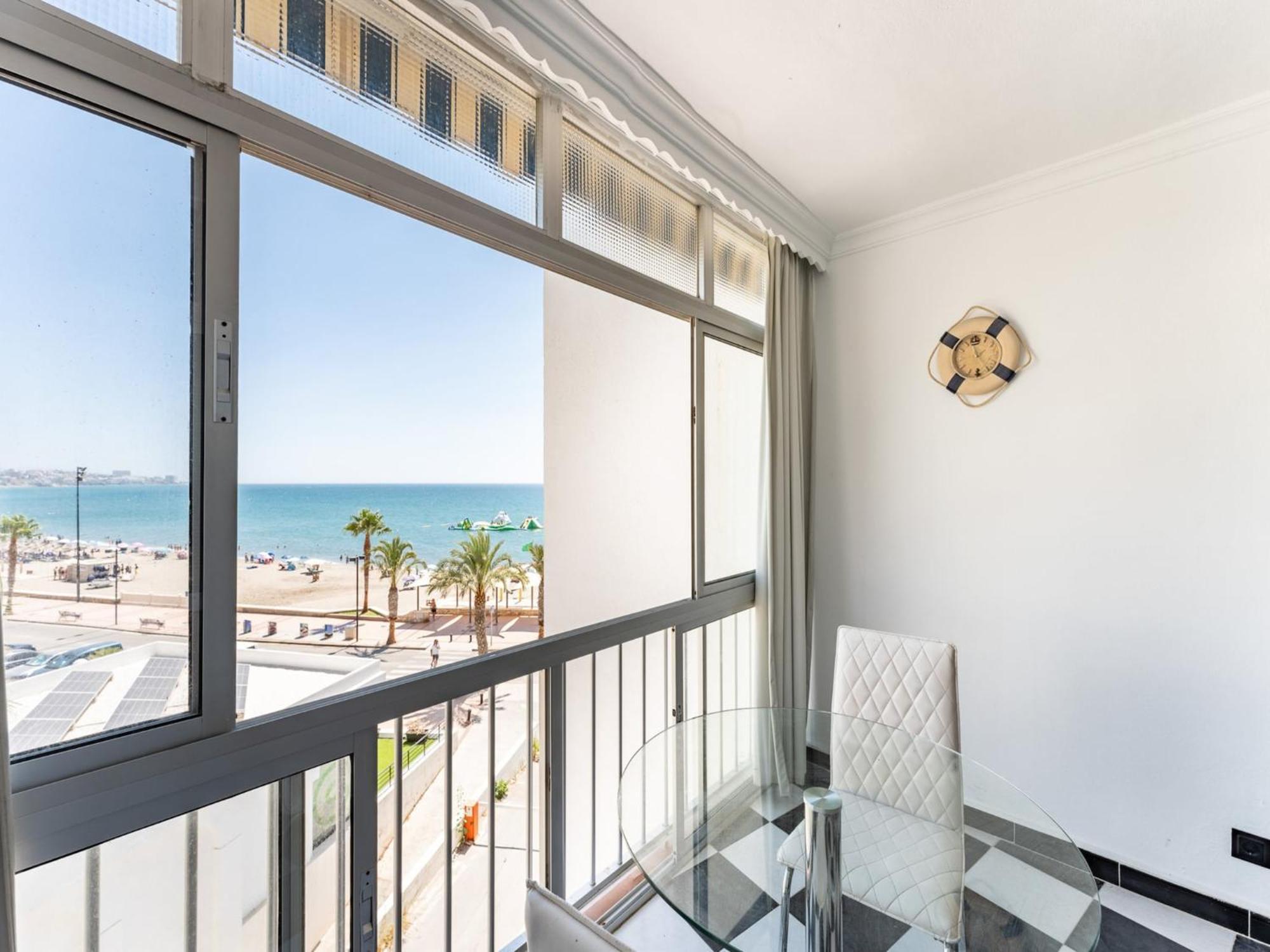 Faro's Dona Sofia - Beachapartment * Fuengirola