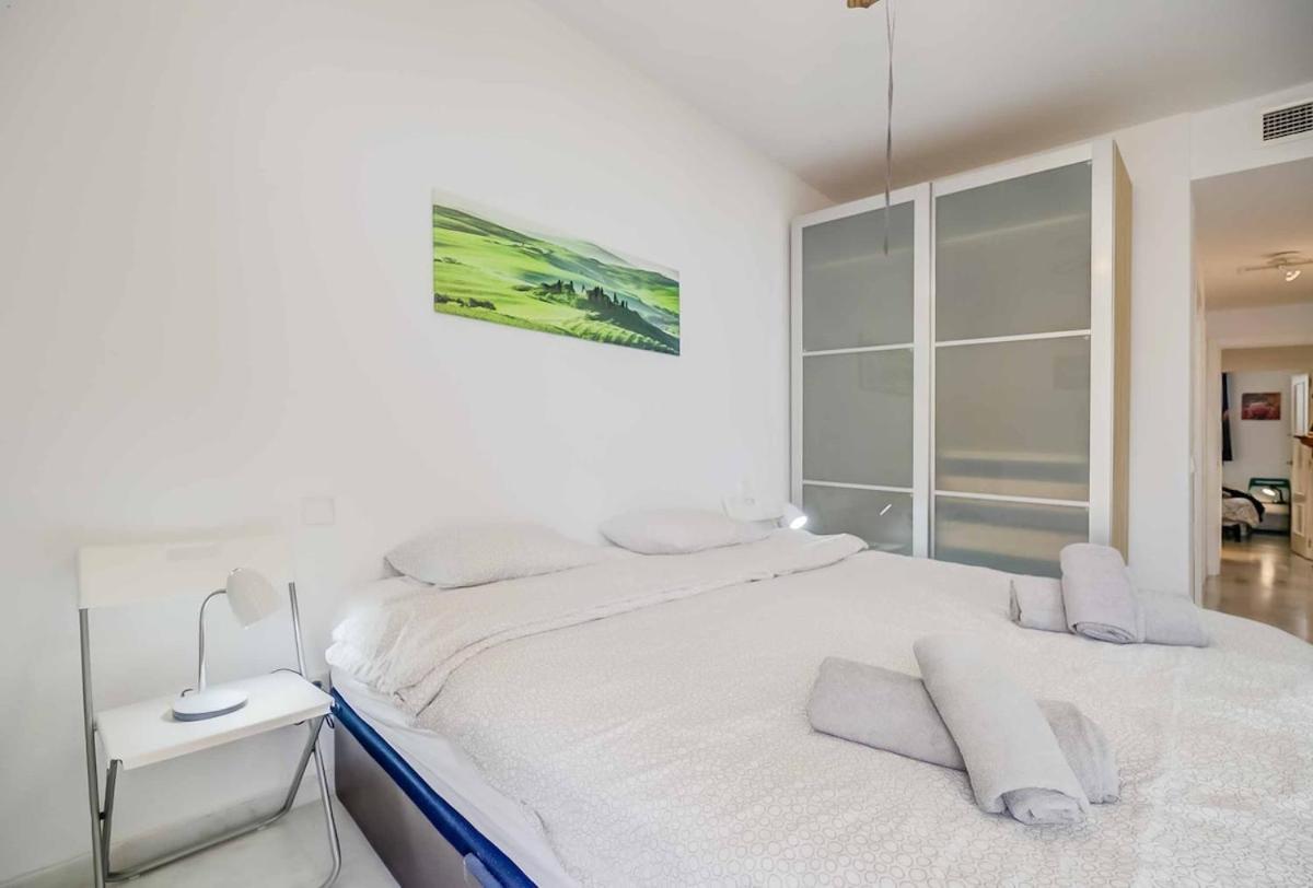 132 - Charming With Sea Views, Fuengirola! *