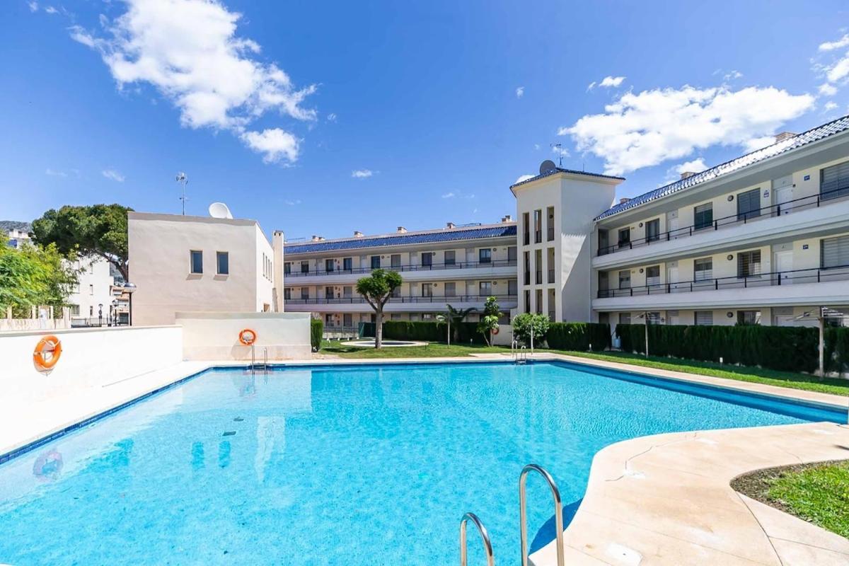 132 - Charming With Sea Views, Fuengirola! *