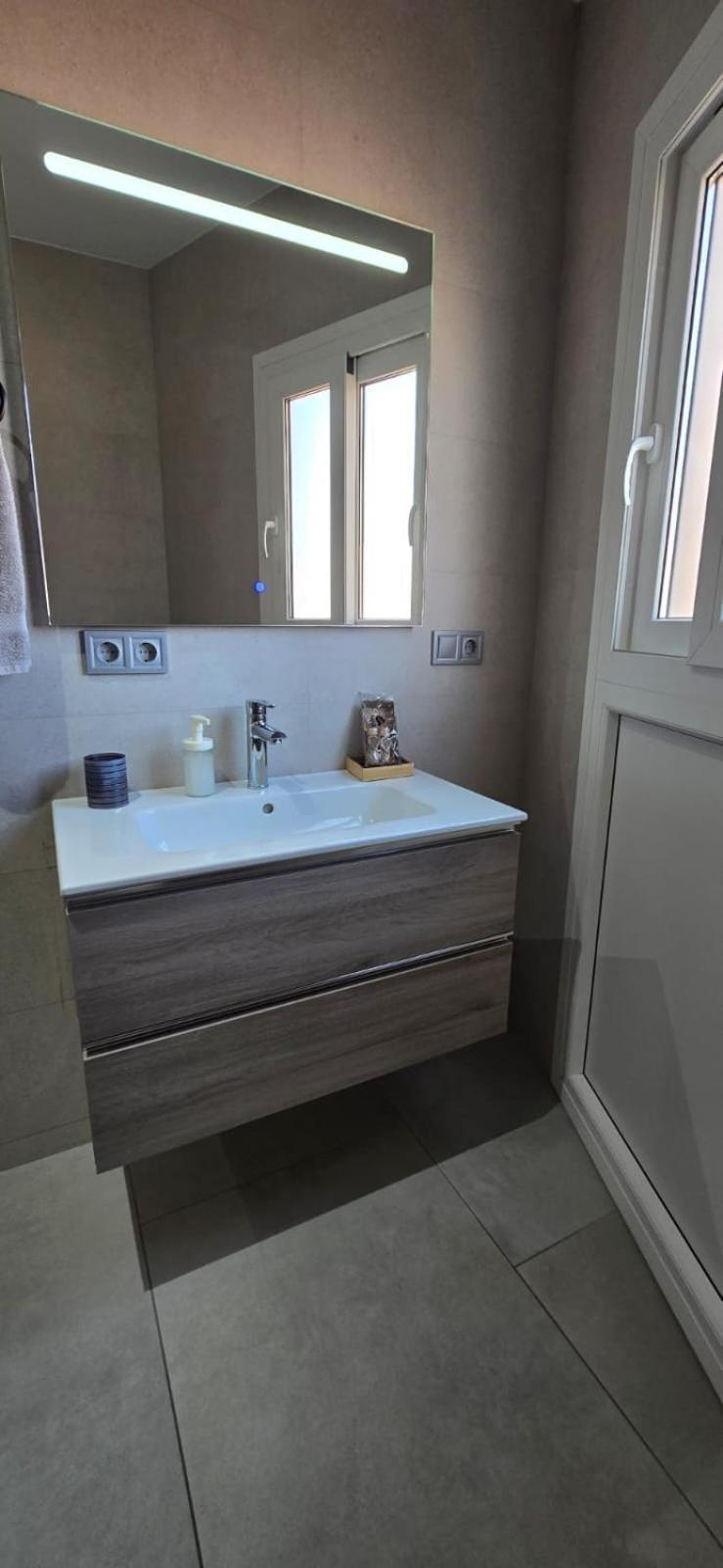 Apartment & Quite 2bdr Beachfront Fuengirola