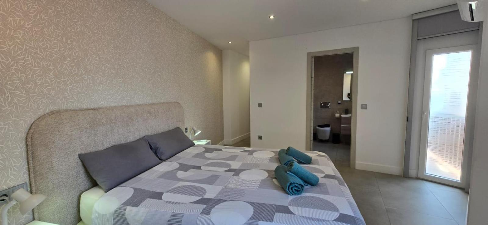 Apartment & Quite 2bdr Beachfront *