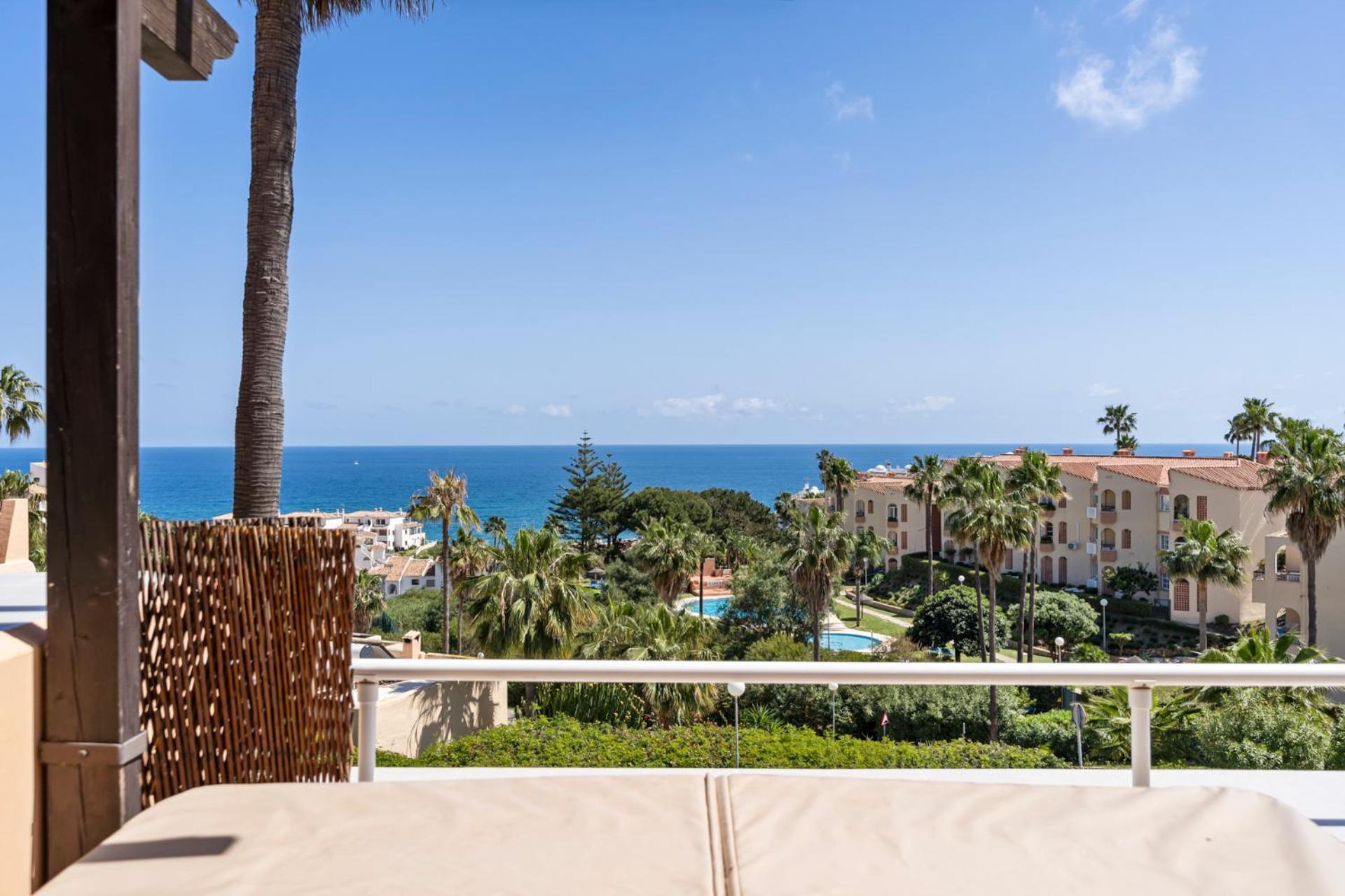 Apartment Malibu Jacuzzi Penthouse Panoramic Sea View By Costarentals - Ref 245 Fuengirola