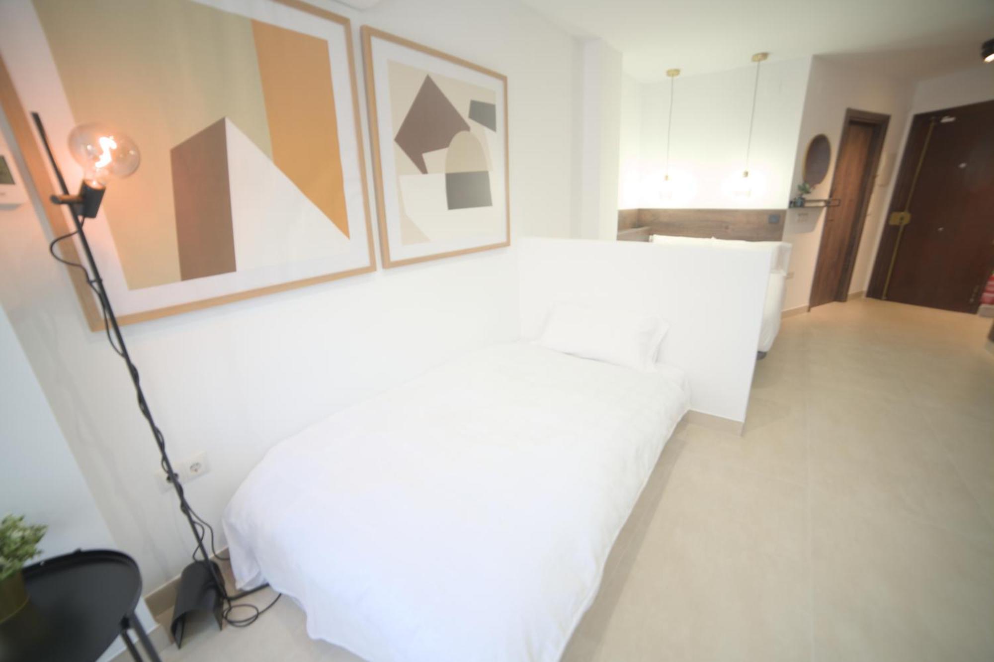 Estudio Playa & Centro - Piscina Y Todo A Pie Apartment *
