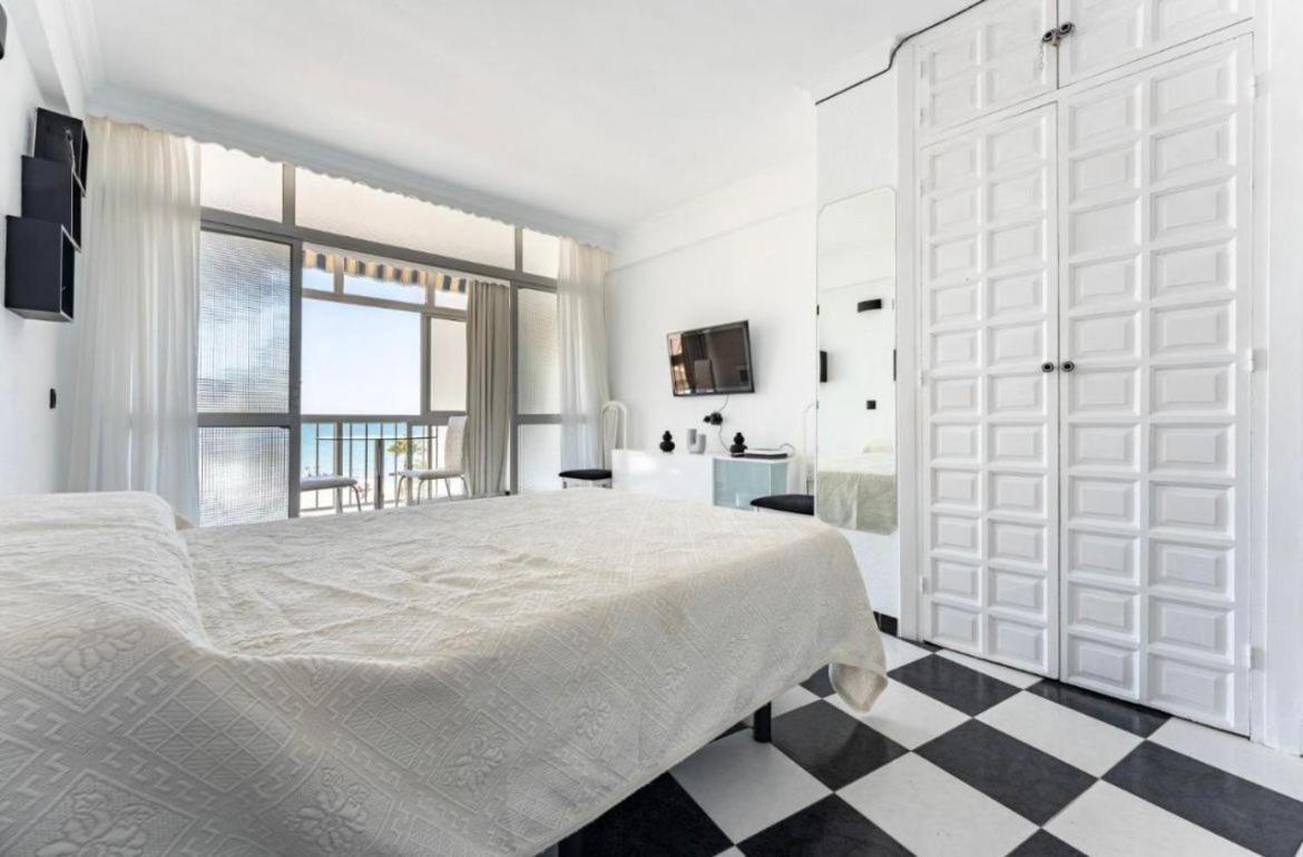 Apartment Miramar Pacos